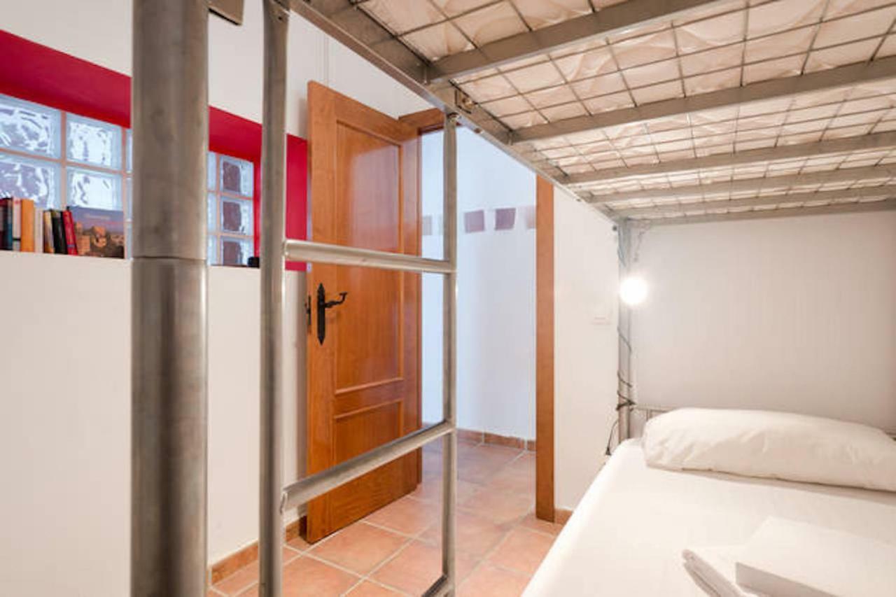 Apartment Albayzin, View To Alhambra غرناطة المظهر الخارجي الصورة